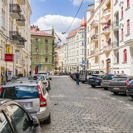 Kwiatowa Center By Renters * Poznań