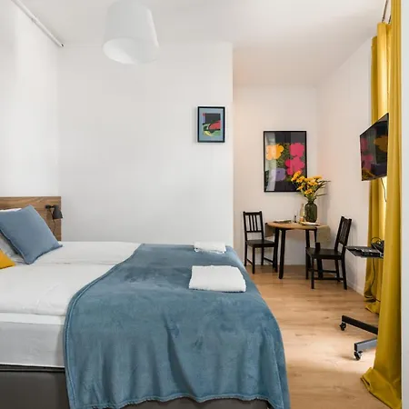 Kwiatowa Center By Renters * Poznaň