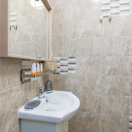 Kwiatowa Center By Renters *