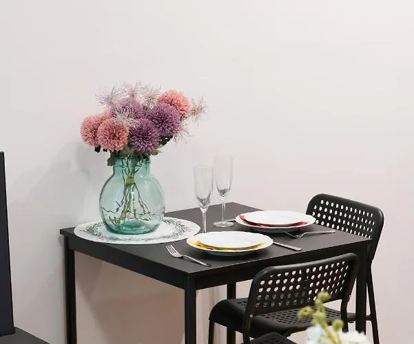 Kwiatowa Center By Renters Apartment Posen