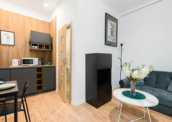 Kwiatowa Center By Renters * Πόζναν