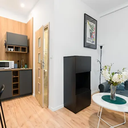 Kwiatowa Center By Renters * Poznan