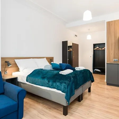 Kwiatowa Center By Renters Apartment Poznan