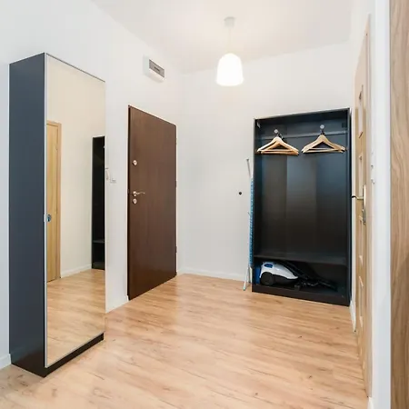 Lägenhet Kwiatowa Center By Renters *