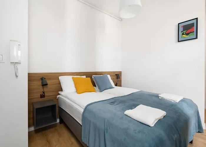 Kwiatowa Center By Renters Познань