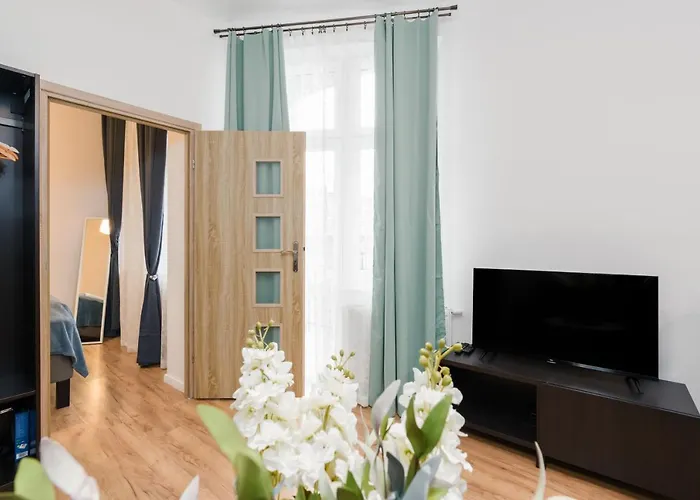 Kwiatowa Center By Renters Poznan